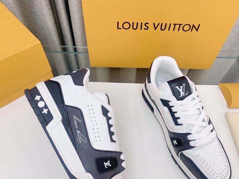 Louis Vuitton Trainer Sneaker